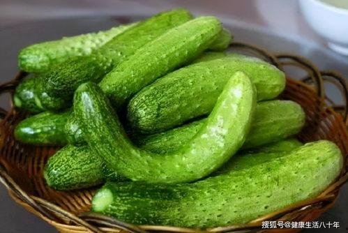 雨玲吃瓜,揭秘娱乐圈幕后故事