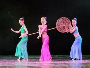 吃瓜舞蹈打卡图片大全,欢乐无限！图片大全带你领略舞蹈魅力