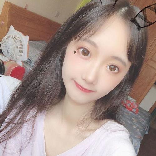 吃瓜萌妹头像,解锁夏日清新头像新潮流