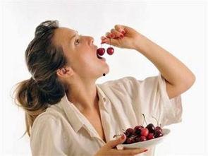 吃瓜影响尿酸吗孕妇,孕期吃瓜对尿酸水平的影响探讨