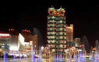 二七广场现场吃瓜,市民围观热议